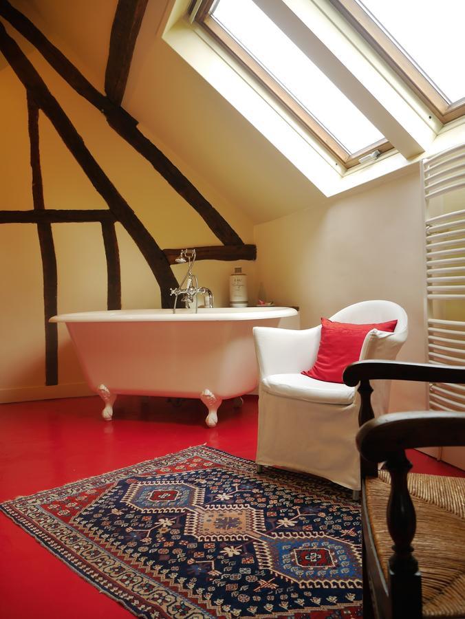 Le Puits D'Angle Bed & Breakfast Thibivillers Exterior photo