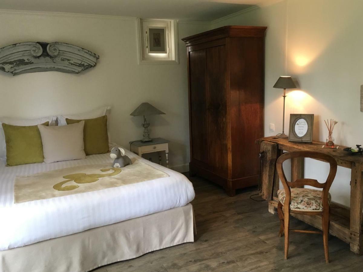 Le Puits D'Angle Bed & Breakfast Thibivillers Exterior photo